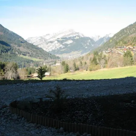 3 Pièces à Châtel, 6 Pers., Animaux Admis, Parking - Fr-1-676-63 Châtel