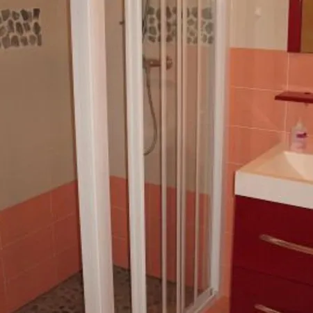 Appartement 3 Pièces à Châtel, 6 Pers., Animaux Admis, Parking - Fr-1-676-63 *